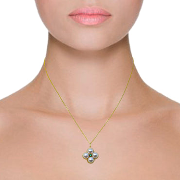 RVLA Romance Victory 18k Yellow Gold Plated Sterling Silver Cubic Zirconia White Freshwater Cultured Pearls Four Leaf Clover Necklace