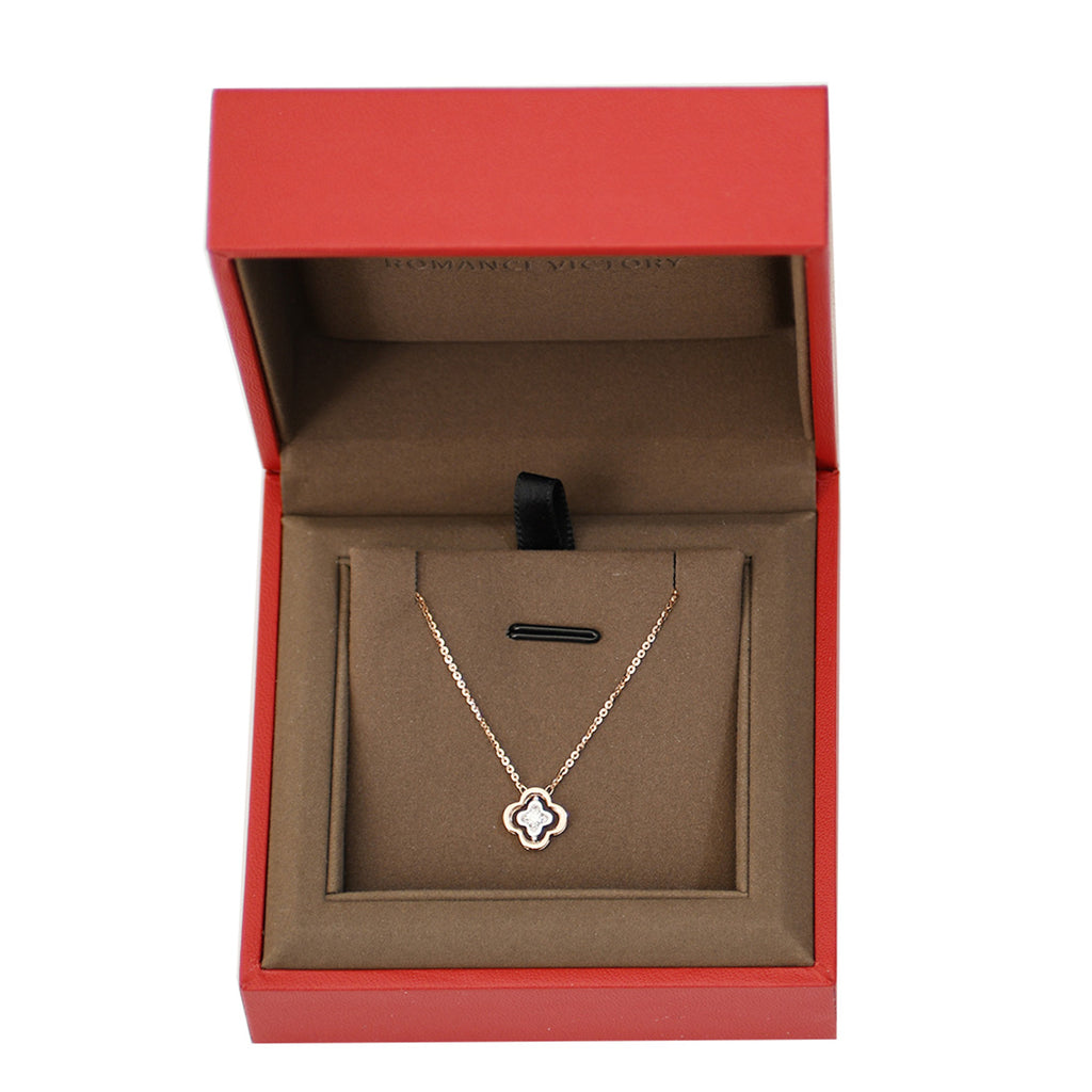 RVLA Romance Victory 18k Rose Gold Natural Diamond Four Leaf Clover Necklace